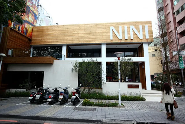 NINI 尼尼台中店