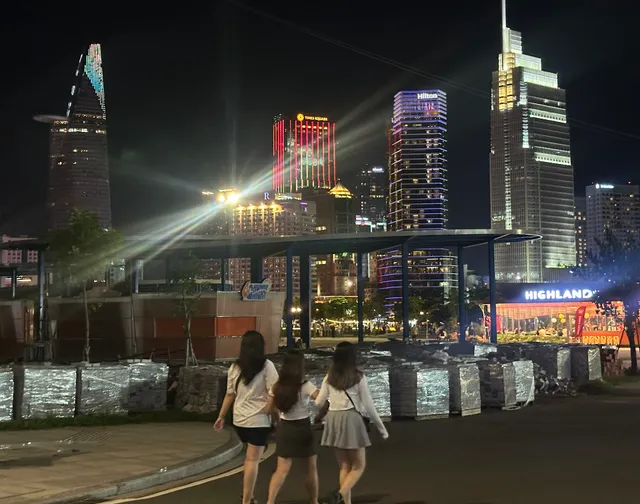 Công viên bờ sông