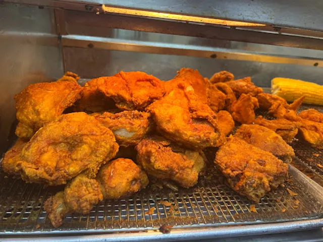 Palace Fried Chicken And Gyro