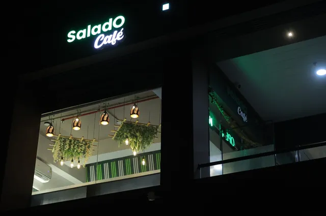 Salado cafe surat | Exotic Salad Boutique