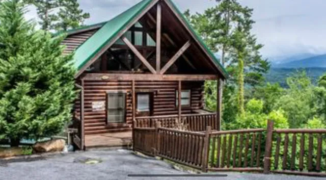 Bear Necessities Cabin