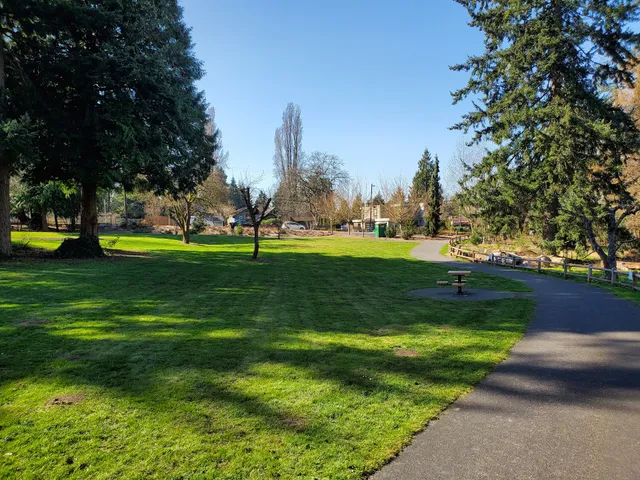 Rose Hill Meadows Park