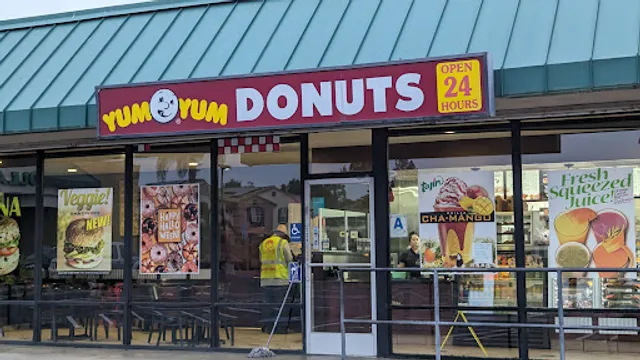 Yum Yum Donuts