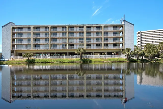 Baymont by Wyndham Panama City Beach