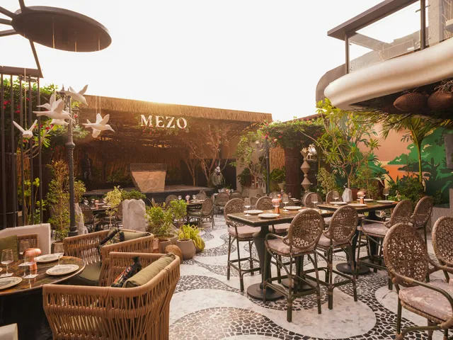 Mezo Restaurant & Bar