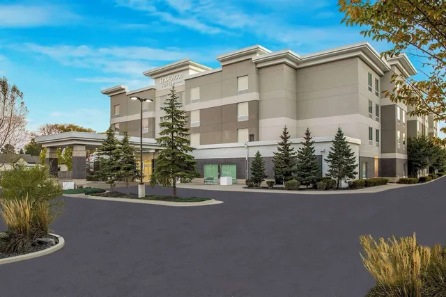 Homewood Suites by Hilton Winnipeg Airport-Polo Park, MB