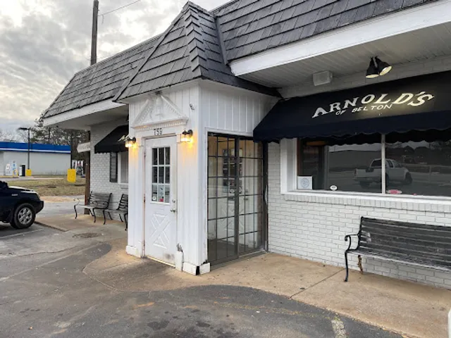 Arnold's of Belton - Famous Homemade Hamburgers