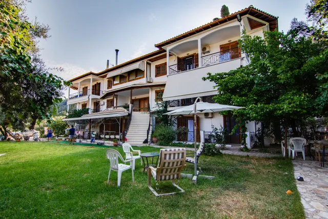 The Big Cypress, Apartments in Lefkada