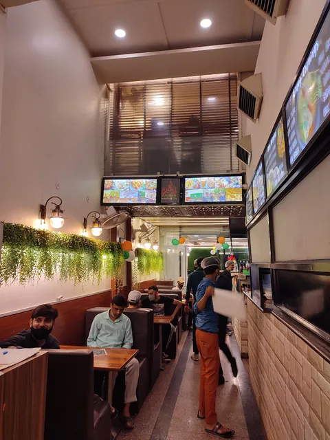 Zahra Restaurant & Café