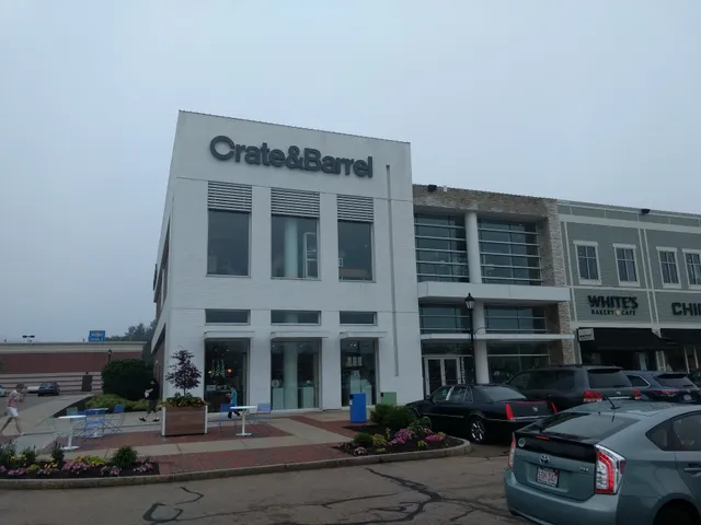 Crate & Barrel