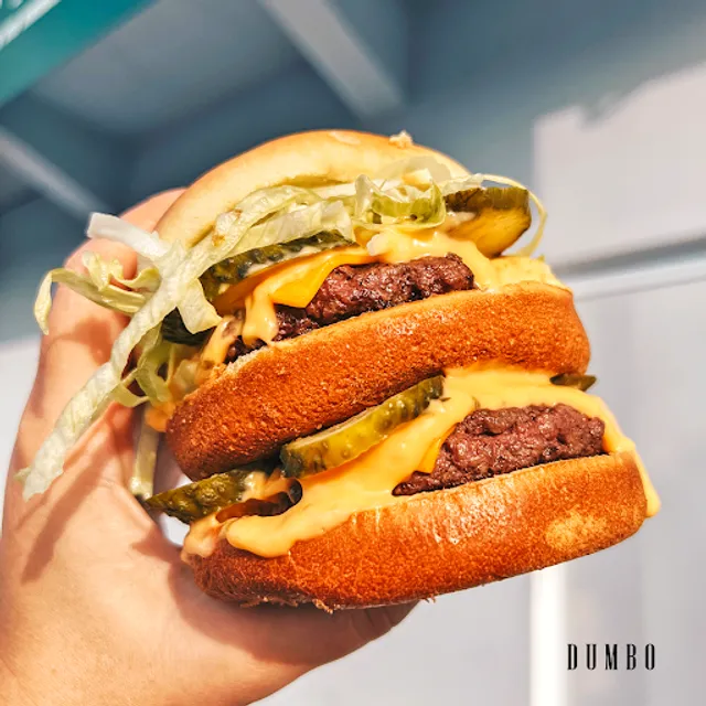 Dumbo Burgers