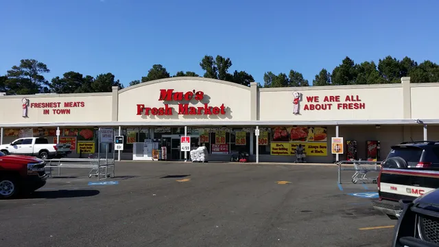 Mac's Fresh Market