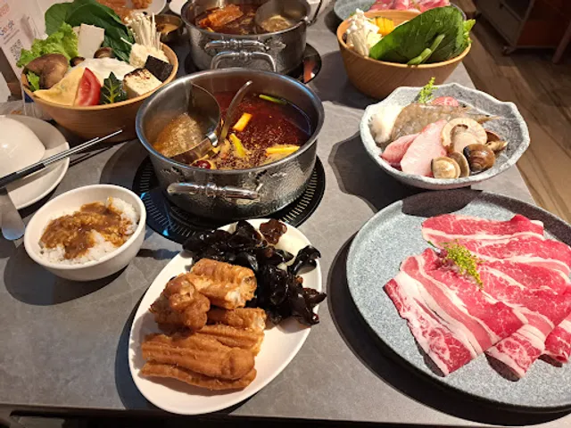 呷哺呷哺火鍋南西店