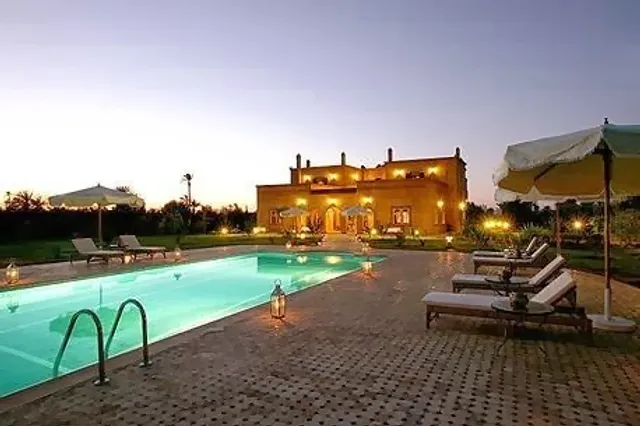 villa dar mya palmiers