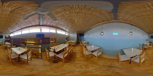 Los Juanes Comida y Bebida