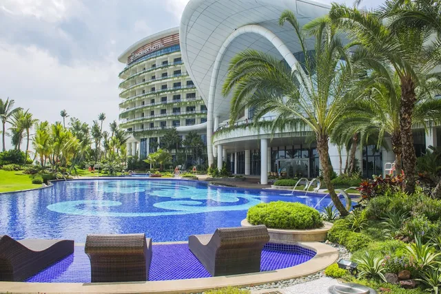 Forest City Marina Hotel