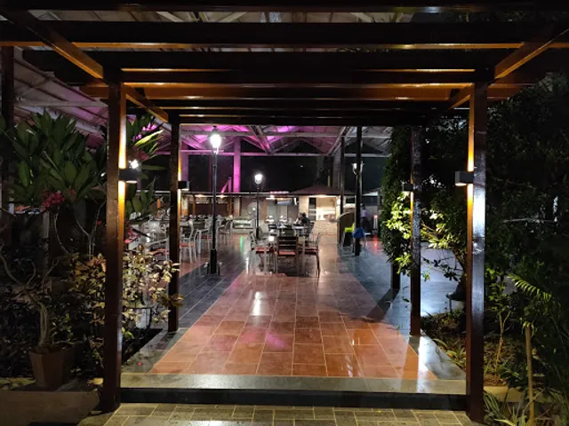 Gazebo Garden Restaurant