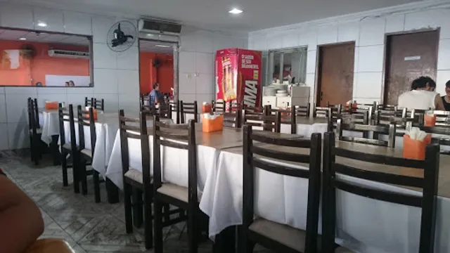 Nova Kis Pizzaria e Restaurante