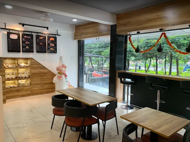 BakeryWala - Best Cake Shop in Indore | Customized Cakes | Corporate Cakes | Pastry | Fast Food | Best Bakery in Indore