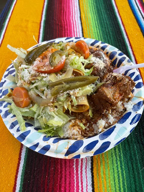 Mendez Market Y Taqueria