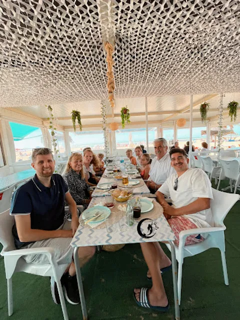 Chiringuito Oasis, Pepa & Ulric