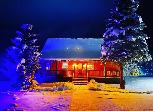 Stiefvater's Lakeside Cottages