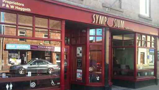 SYMPOSIUM coffee house