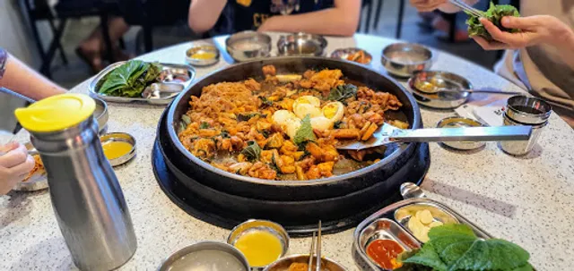 춘천골낙지닭갈비