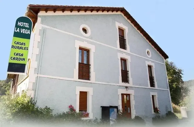 La Vega y Casa Cardín