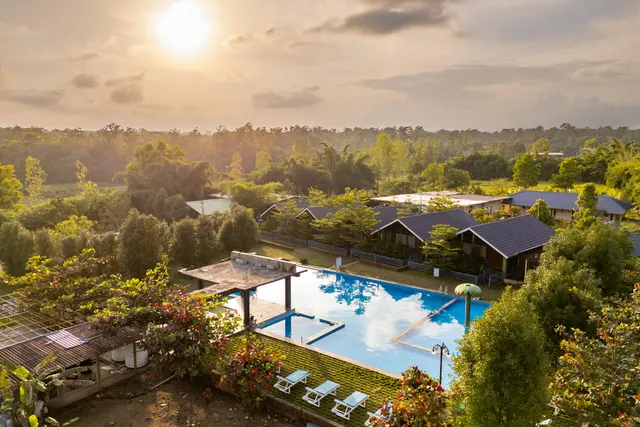 KINGS RESORT DANDELI