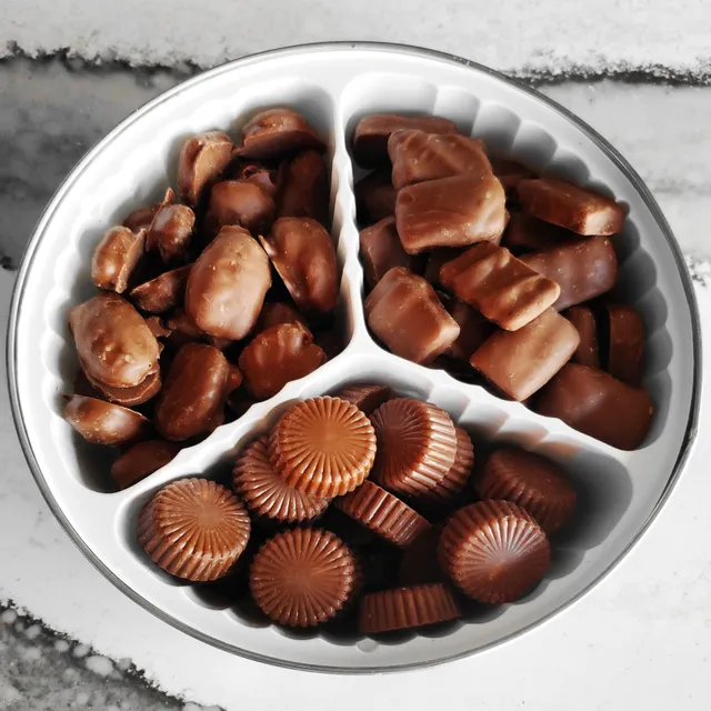 Devon's Chocolates, LLC