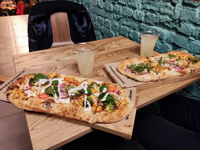Pizzatopia Mariacka 8