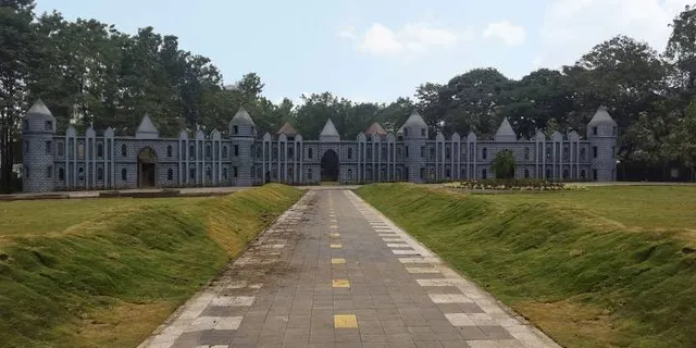 Rajmata Jijau Garden