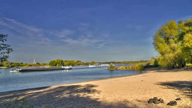 Himmelgeister Rheinbogen Nature Reserve