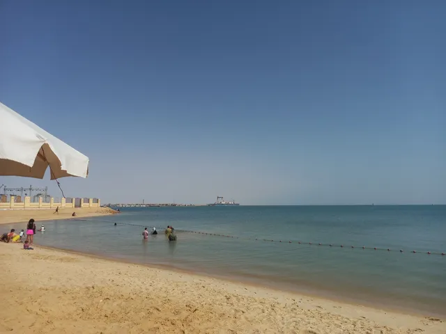 شاطئ السوايسة بالسويس