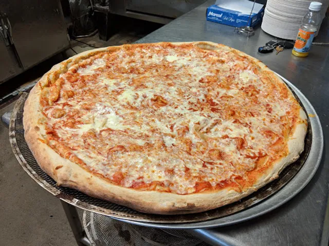 Famous Anthonys Pizzeria