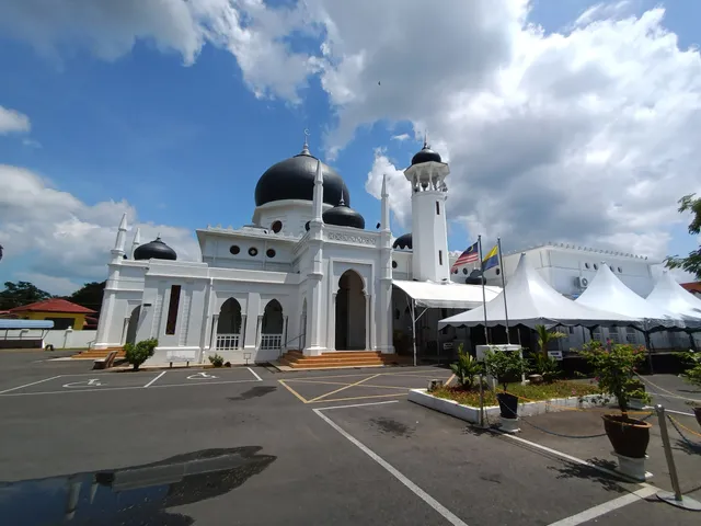 Alwi Mosque