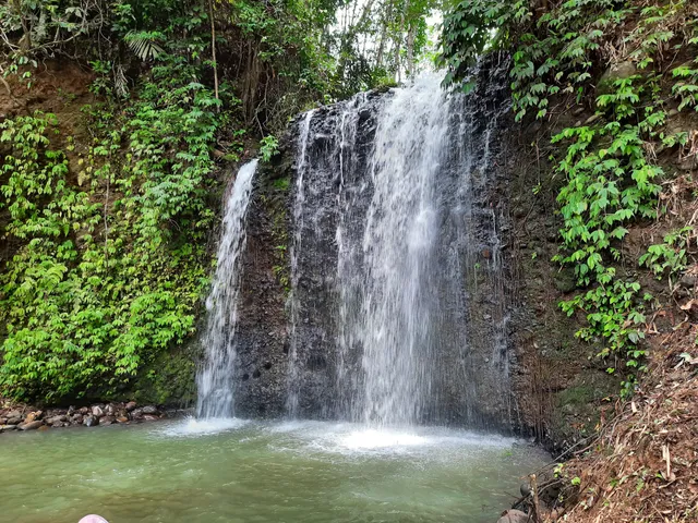 Air Terjun Sando