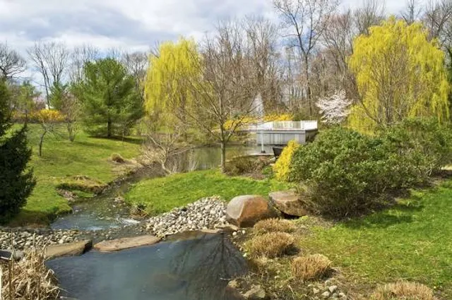 Sayen House and Gardens