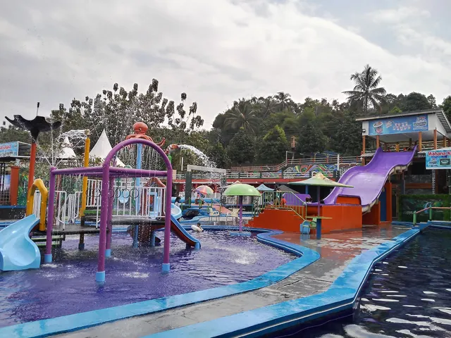 Wisata Air Gajah Depa