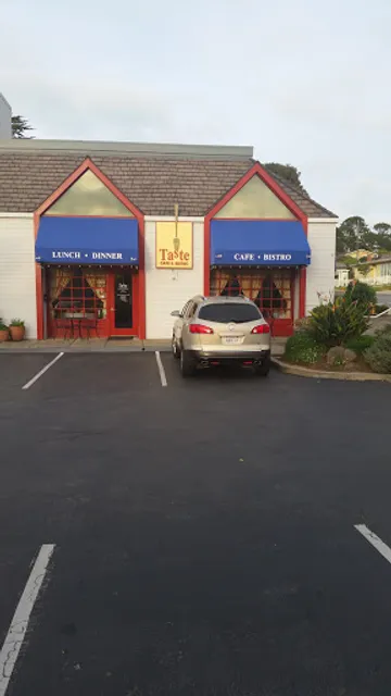Taste Cafe & Bistro
