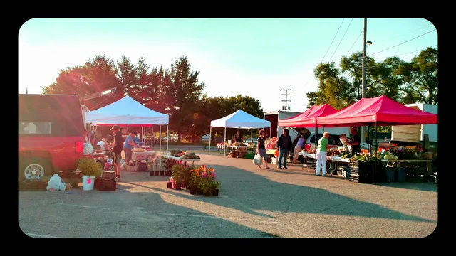 Farmers' Market