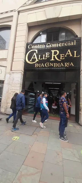 Calle Real De La Candelaria Shopping Mall