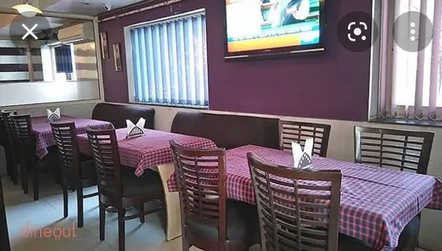 Big Banana Restaurant and Bar