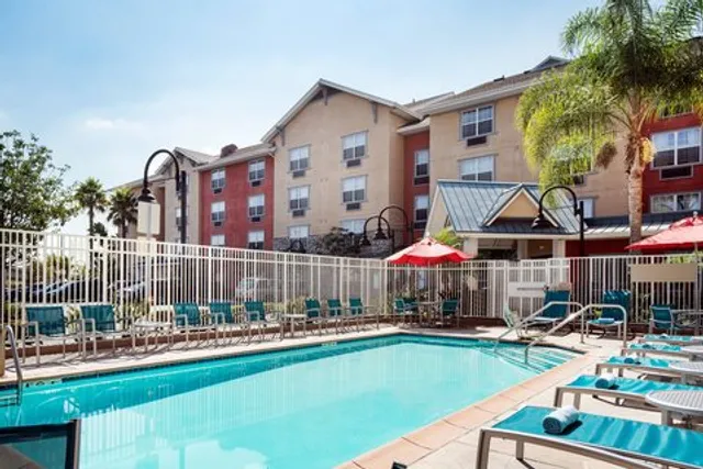 TownePlace Suites by Marriott Los Angeles LAX/Manhattan Beach