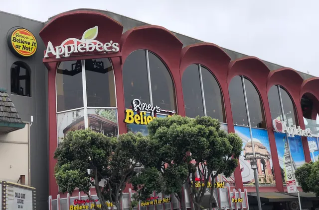 Applebee's Grill + Bar