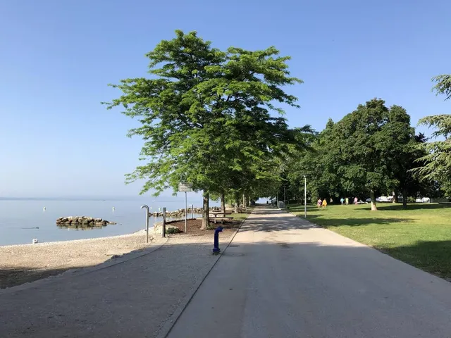 Plage des Jeunes Rives