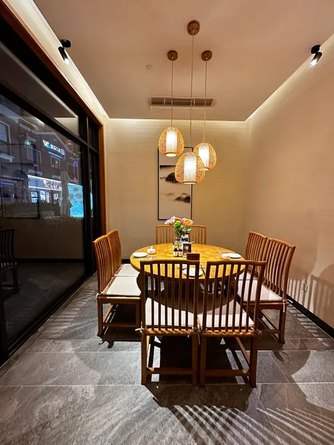 Linhu Vegetarian Exquisite Shushi Cuisine