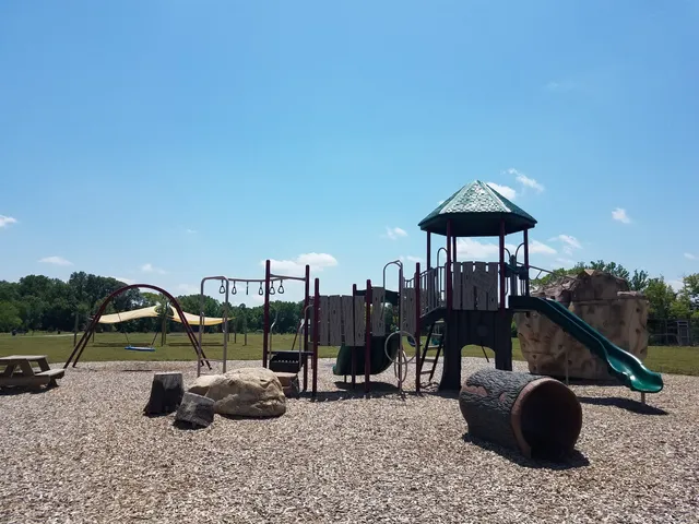 Pecar Park Nature Center