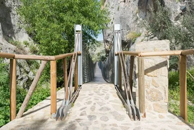 Puente colgante de Zuheros